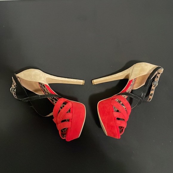 Jessica Simpson Red/Black/Tan Suede Platform Heels, size:8.5 - Picture 4 of 12